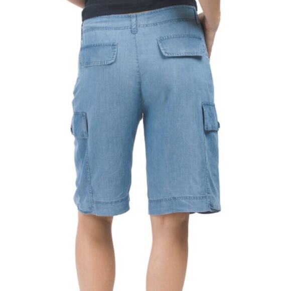 NEW WALTER BAKER $168 Medium Wash Theo Womens Cargo Shorts Chambray Blue NWT 2 - Picture 9 of 15